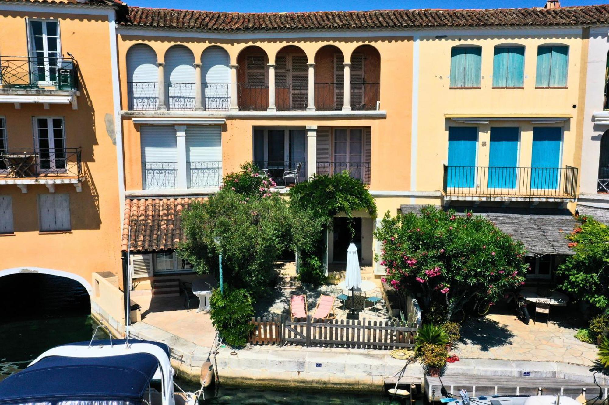 Appartement Amour Terrasse Sur L'Eau Гримо Экстерьер фото